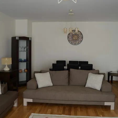 Meydan House Apartment *